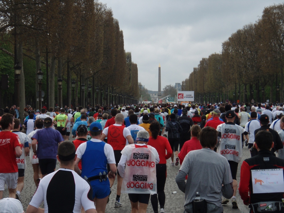 Paris Marathon Pictures - Tor Rnnow