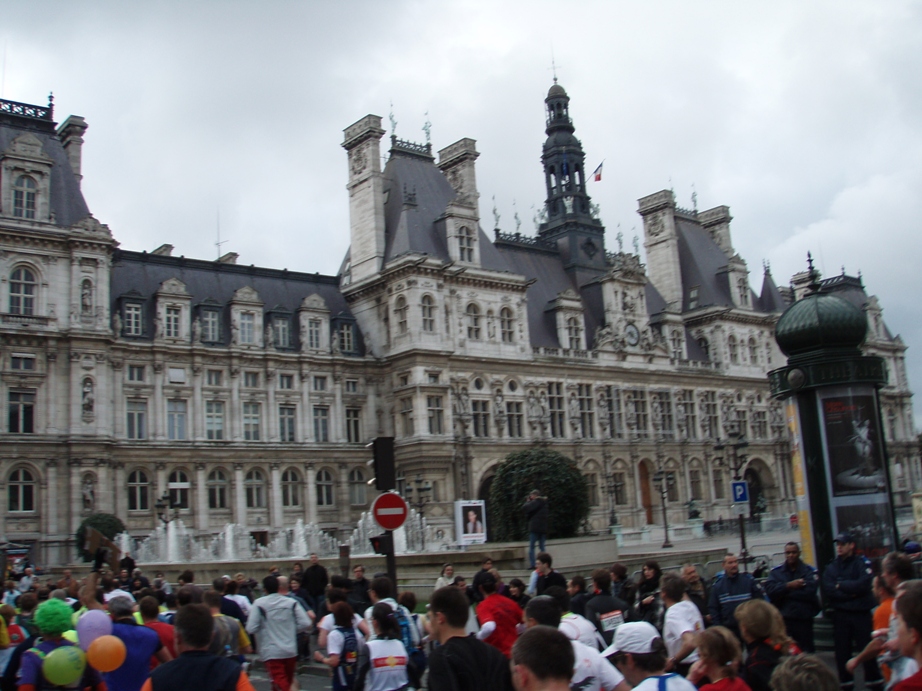 Paris Marathon Pictures - Tor Rnnow