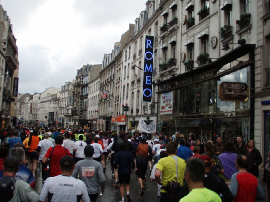 Paris Marathon Pictures - Tor Rnnow