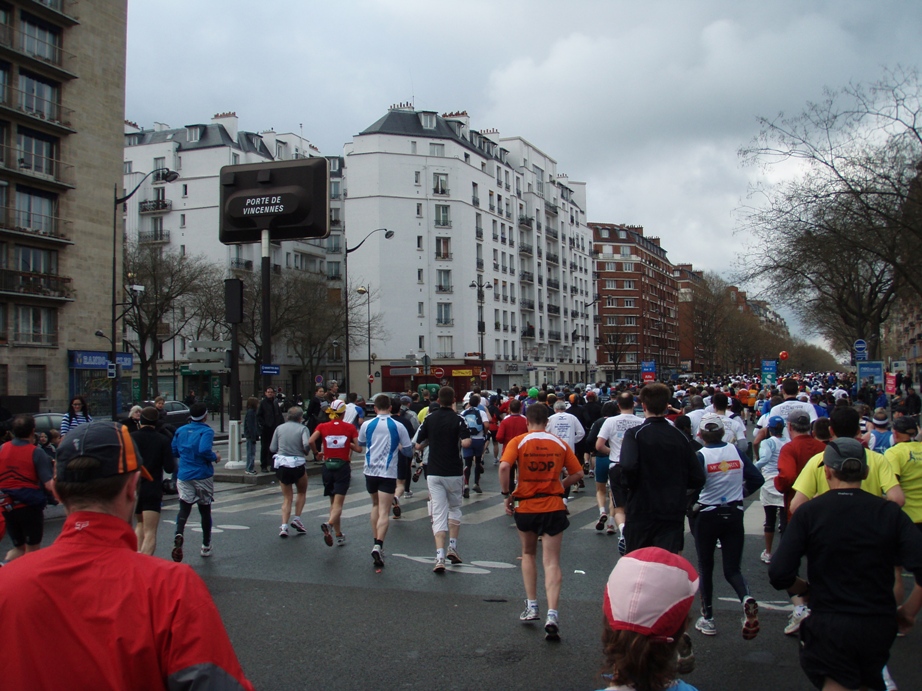 Paris Marathon Pictures - Tor Rnnow