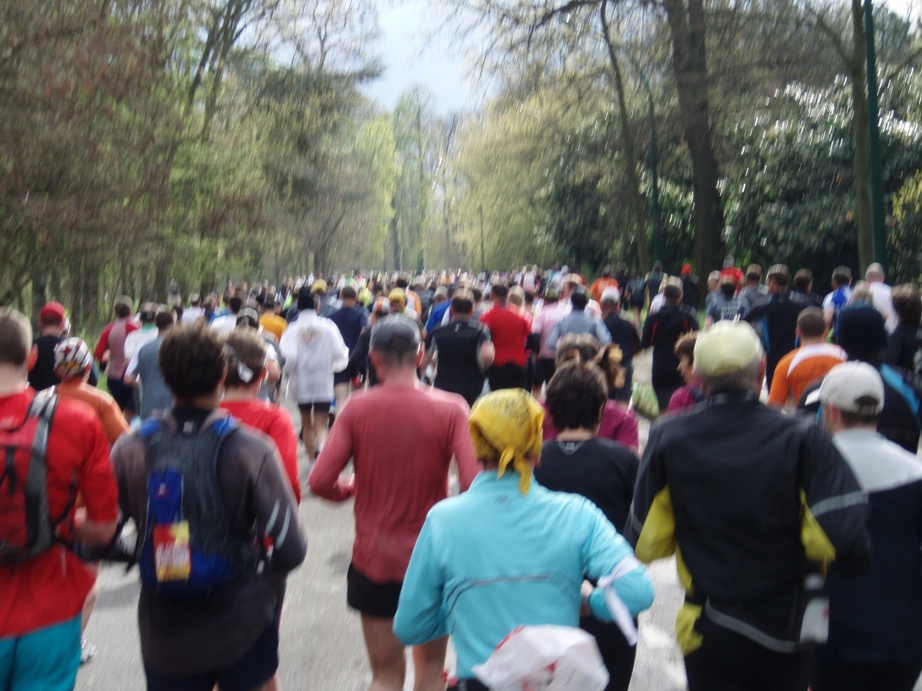 Paris Marathon Pictures - Tor Rnnow