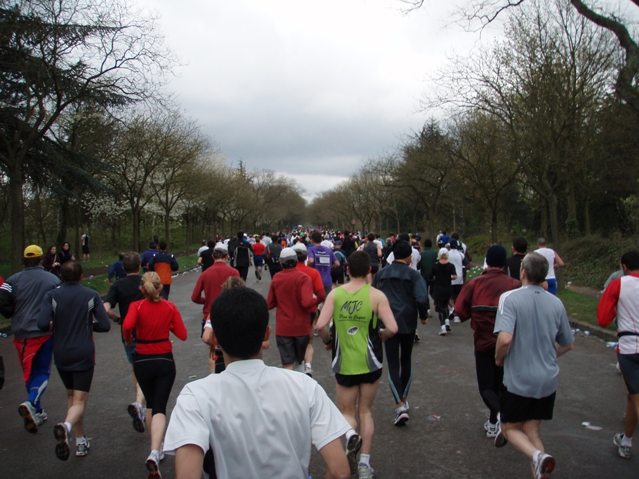 Paris Marathon Pictures - Tor Rnnow