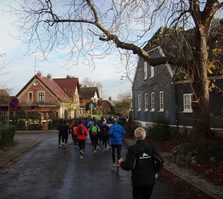 GARMIN Rudersdal Marathon Pictures - Tor Rnnow