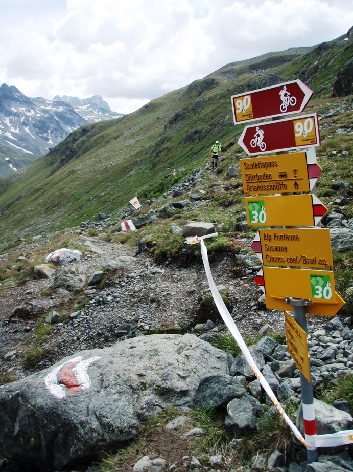 Swiss Alpine 42 K Marathon Pictures - Tor Rnnow