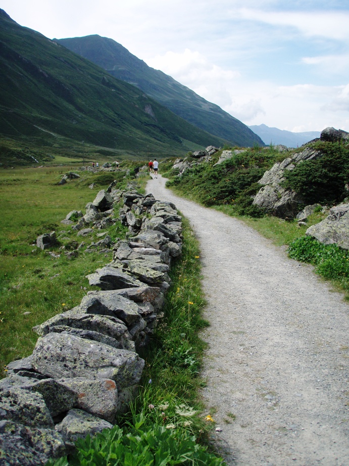 Swiss Alpine 42 K Marathon Pictures - Tor Rnnow