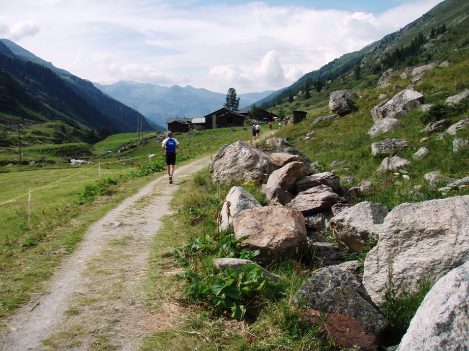 Swiss Alpine 42 K Marathon Pictures - Tor Rnnow