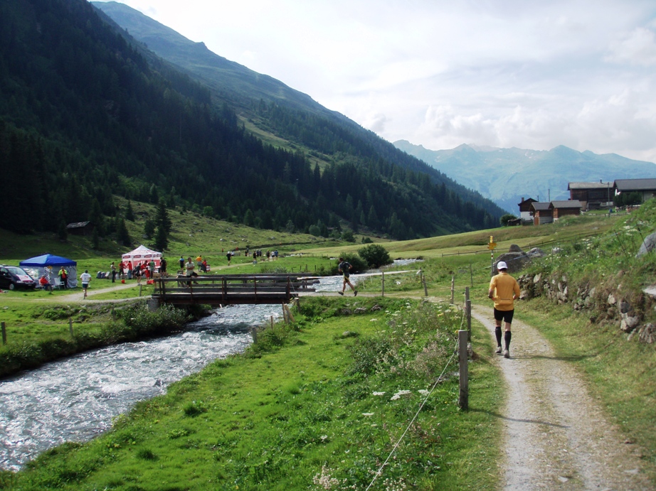 Swiss Alpine 42 K Marathon Pictures - Tor Rnnow