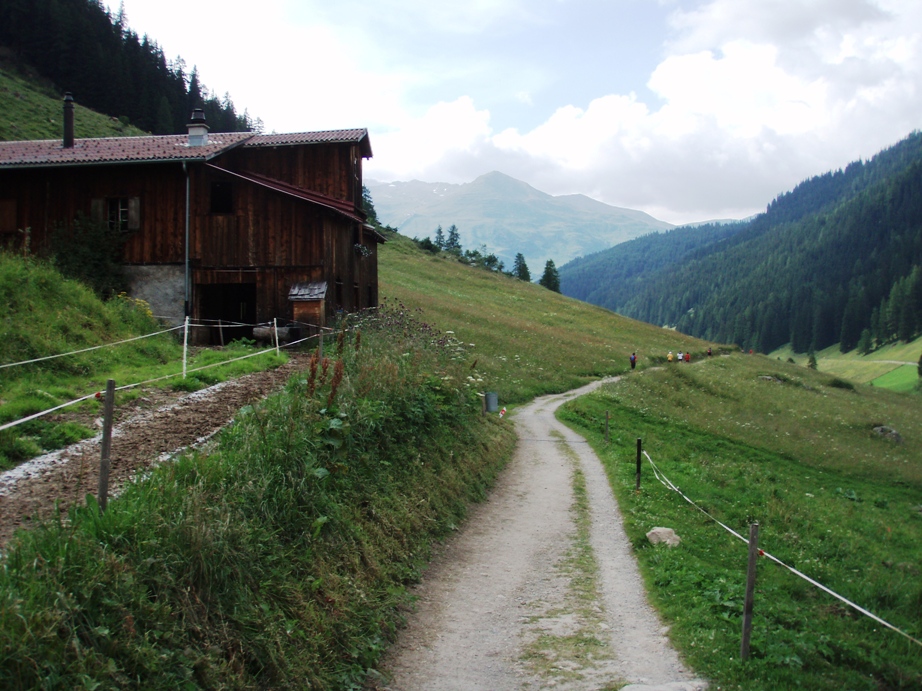 Swiss Alpine 42 K Marathon Pictures - Tor Rnnow