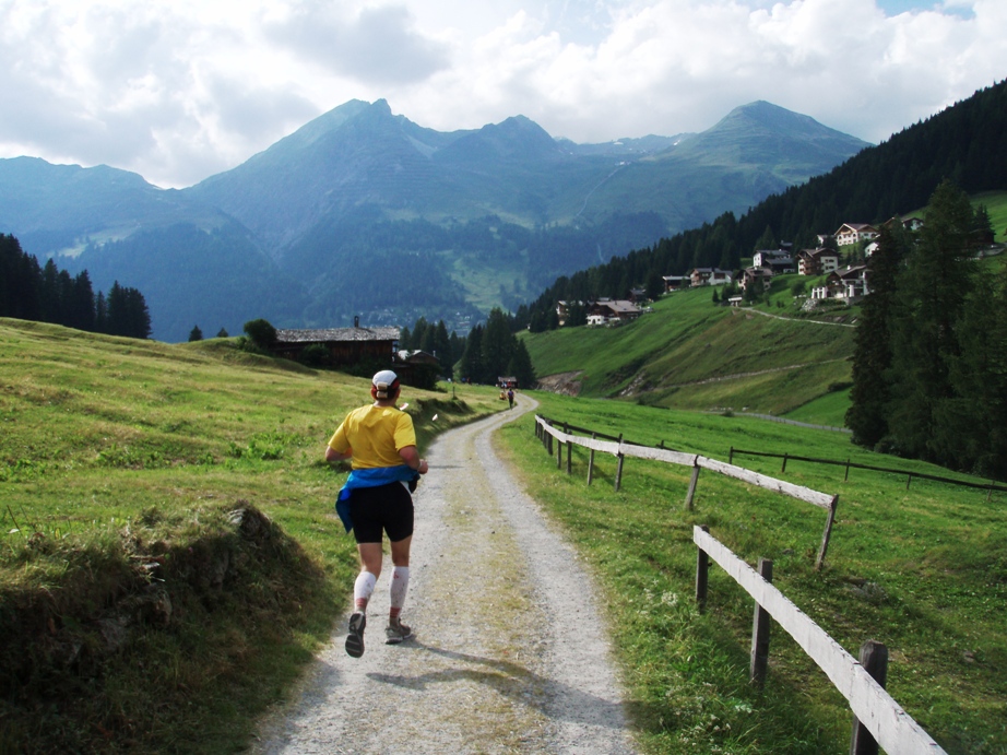 Swiss Alpine 42 K Marathon Pictures - Tor Rnnow