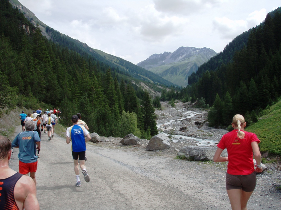 Swiss Alpine 42 K Marathon Pictures - Tor Rnnow