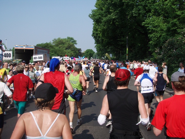 Vienna Marathon Pictures - Tor Rnnow