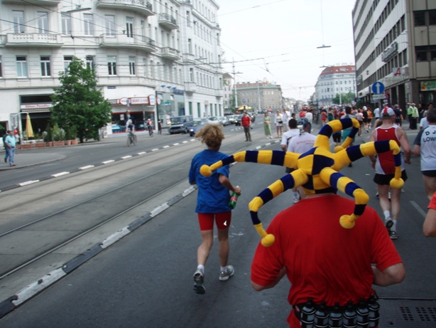 Vienna Marathon Pictures - Tor Rnnow