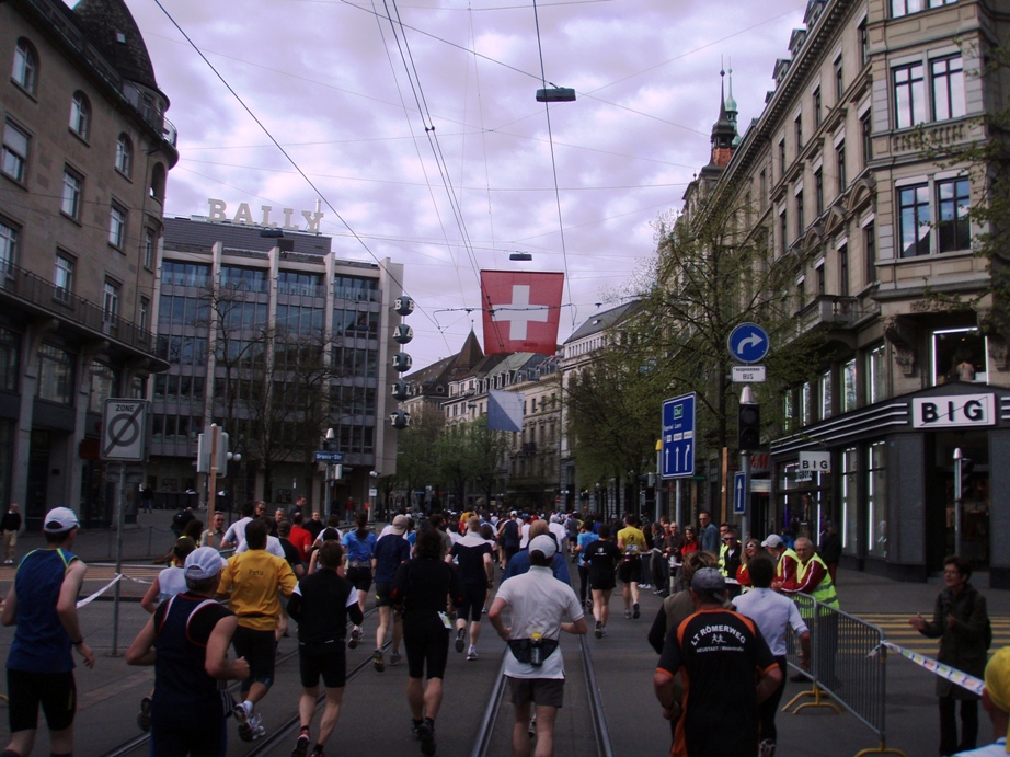 Zrich Marathon Pictures - Tor Rnnow