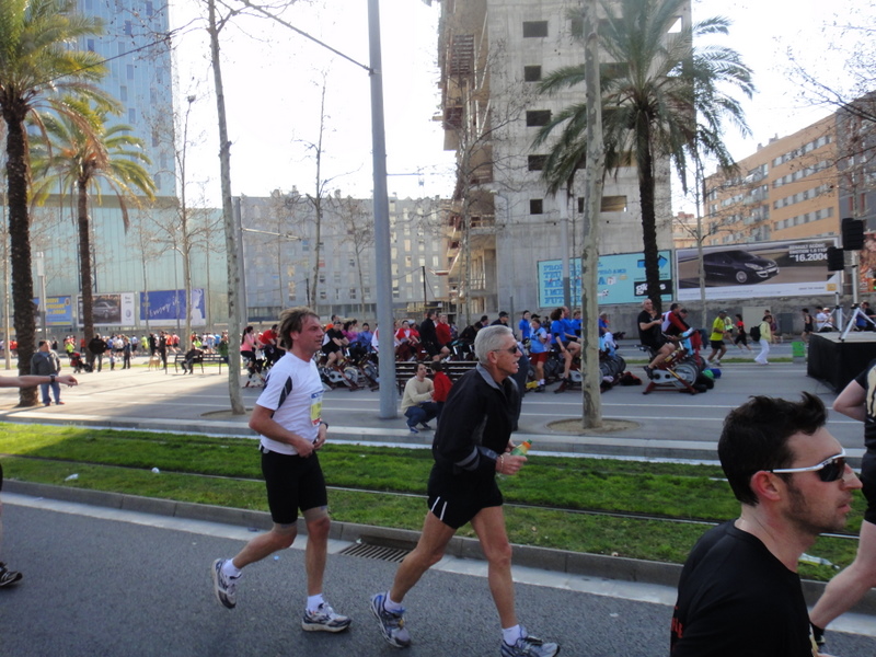 Barcelona Marathon 2011 - pictures - Tor Rnnow