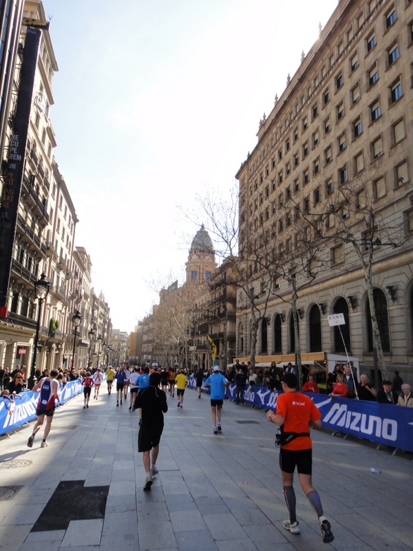 Barcelona Marathon 2011 - pictures - Tor Rnnow