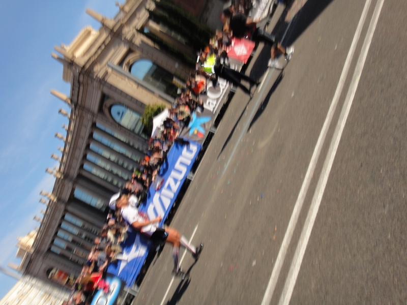 Barcelona Marathon 2011 - pictures - Tor Rnnow