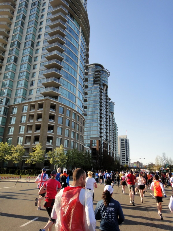 Vancouver Marathon 2011 - pictures / photos - Tor Rnnow