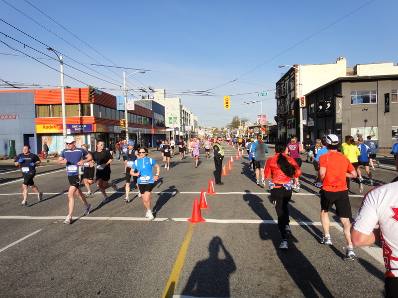 Vancouver Marathon 2011 - pictures / photos - Tor Rnnow