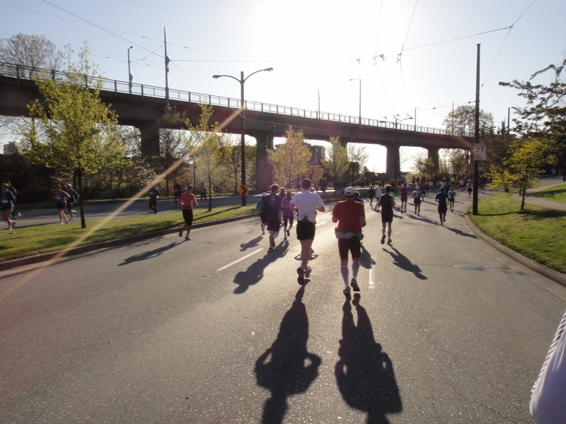 Vancouver Marathon 2011 - pictures / photos - Tor Rnnow