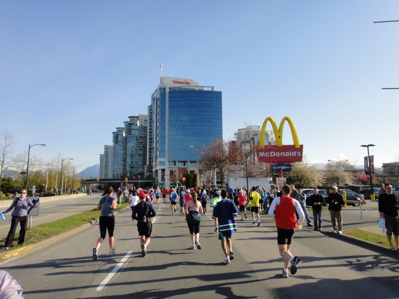 Vancouver Marathon 2011 - pictures / photos - Tor Rnnow