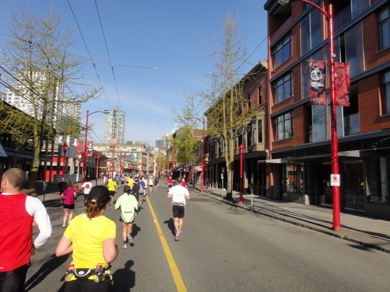 Vancouver Marathon 2011 - pictures / photos - Tor Rnnow