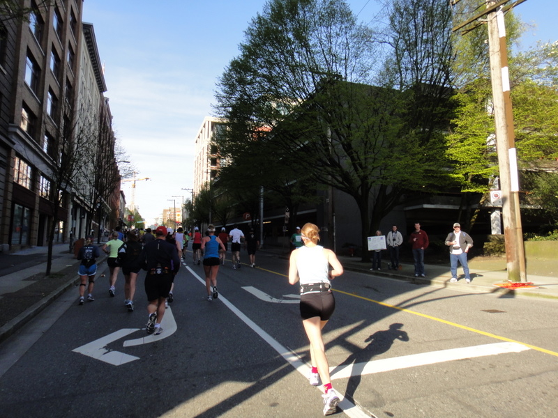 Vancouver Marathon 2011 - pictures / photos - Tor Rnnow