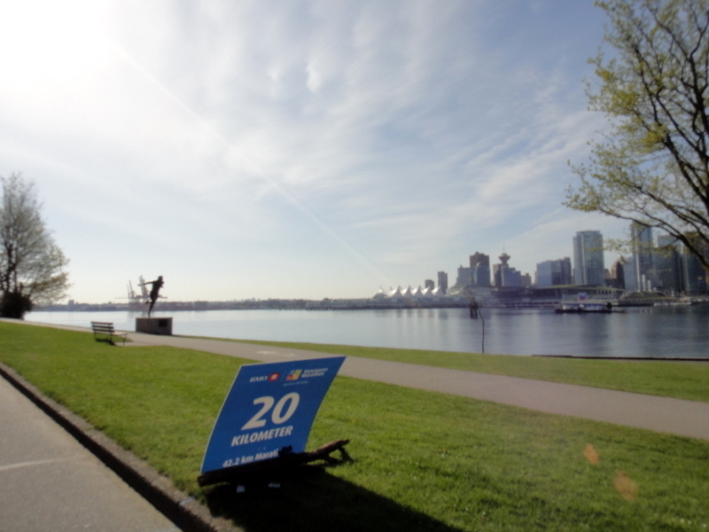 Vancouver Marathon 2011 - pictures / photos - Tor Rnnow