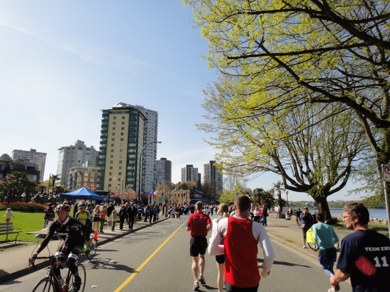 Vancouver Marathon 2011 - pictures / photos - Tor Rnnow