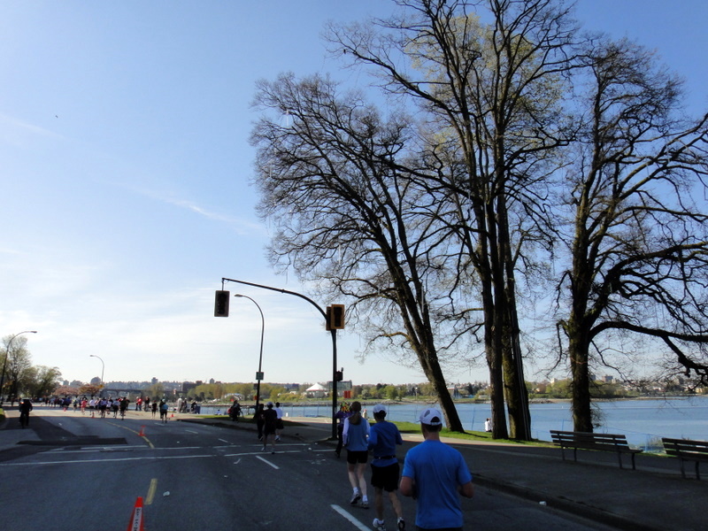 Vancouver Marathon 2011 - pictures / photos - Tor Rnnow