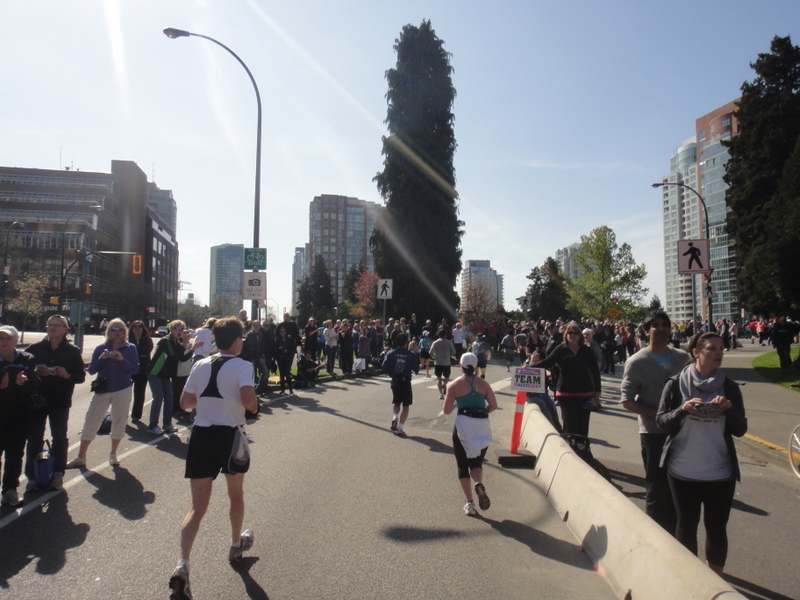 Vancouver Marathon 2011 - pictures / photos - Tor Rnnow