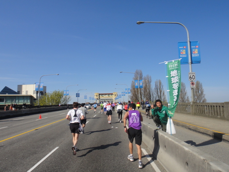 Vancouver Marathon 2011 - pictures / photos - Tor Rnnow