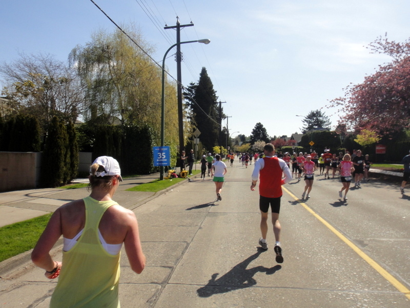 Vancouver Marathon 2011 - pictures / photos - Tor Rnnow