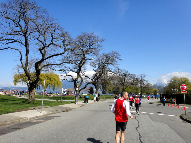 Vancouver Marathon 2011 - pictures / photos - Tor Rnnow