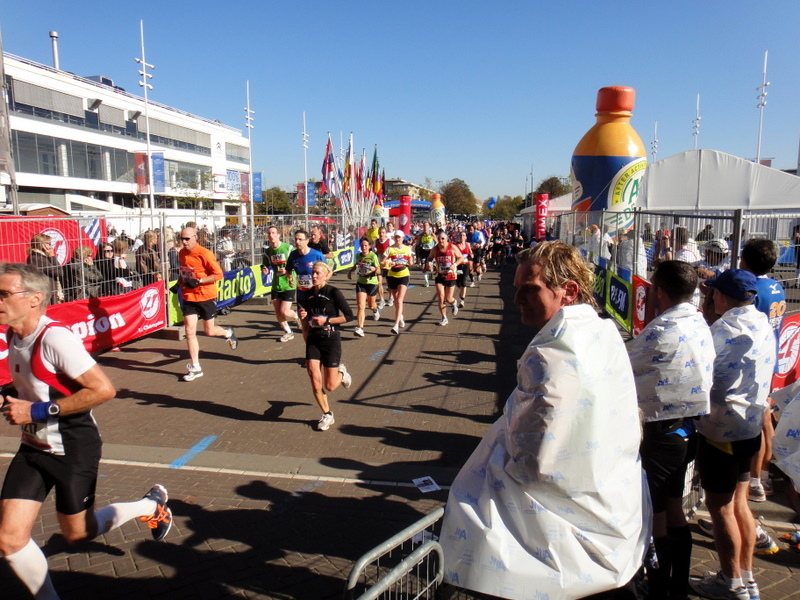 Amsterdam Marathon 2011 - pictures - Tor Rnnow