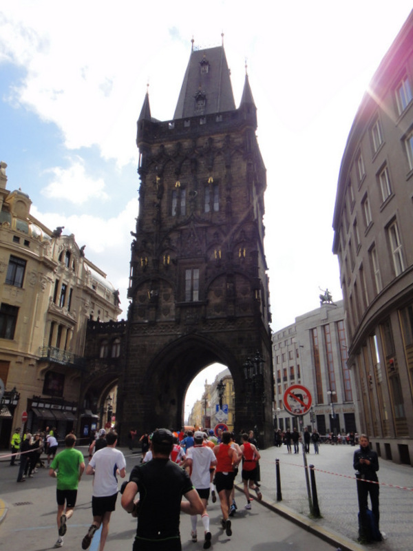 Prague Marathon 2012 - pictures - Tor Rnnow