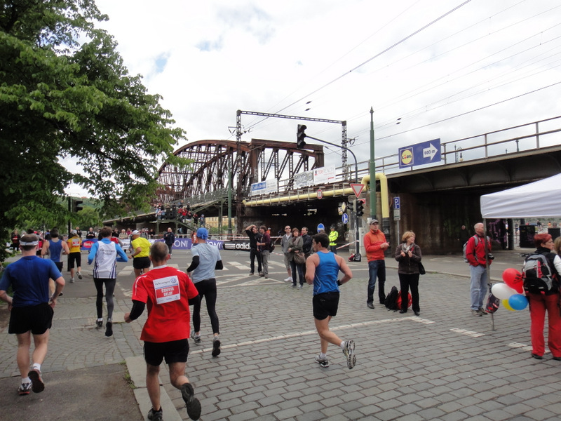 Prague Marathon 2012 - pictures - Tor Rnnow