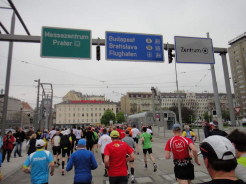 Vienna City Marathon (VCM) 2012 - pictures - Tor Rnnow