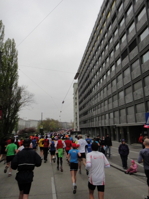 Vienna City Marathon (VCM) 2012 - pictures - Tor Rnnow