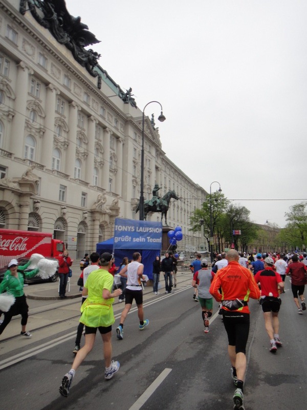 Vienna City Marathon (VCM) 2012 - pictures - Tor Rnnow