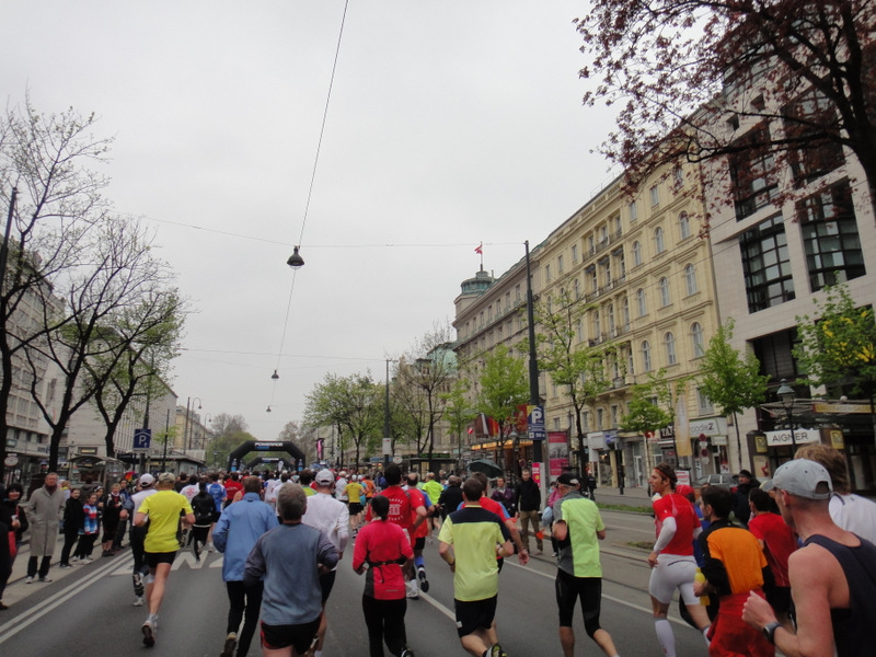 Vienna City Marathon (VCM) 2012 - pictures - Tor Rnnow