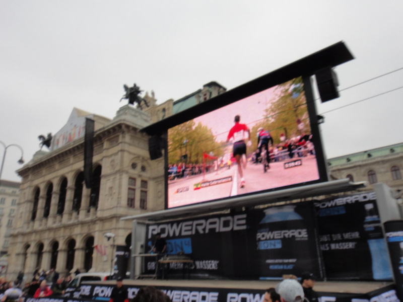 Vienna City Marathon (VCM) 2012 - pictures - Tor Rnnow