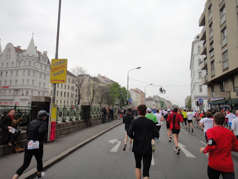 Vienna City Marathon (VCM) 2012 - pictures - Tor Rnnow