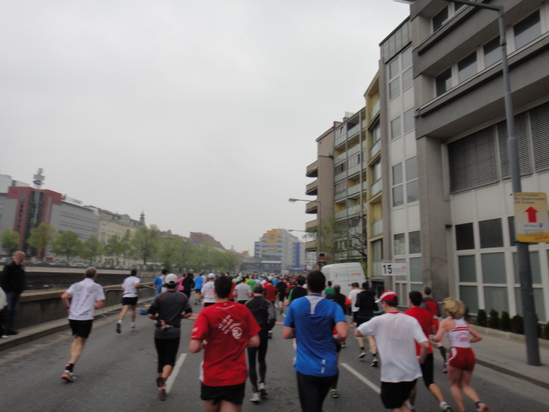 Vienna City Marathon (VCM) 2012 - pictures - Tor Rnnow