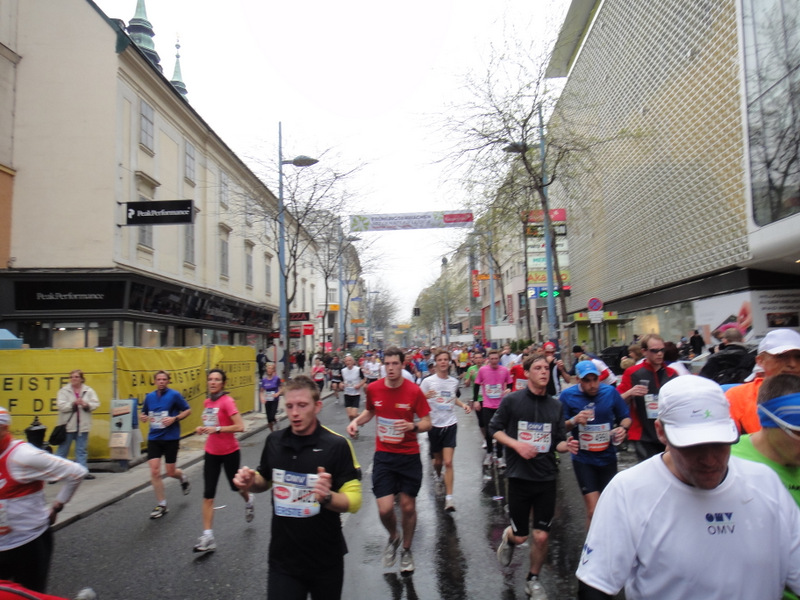 Vienna City Marathon (VCM) 2012 - pictures - Tor Rnnow