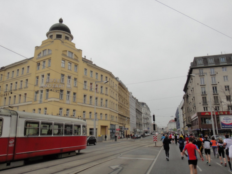 Vienna City Marathon (VCM) 2012 - pictures - Tor Rnnow