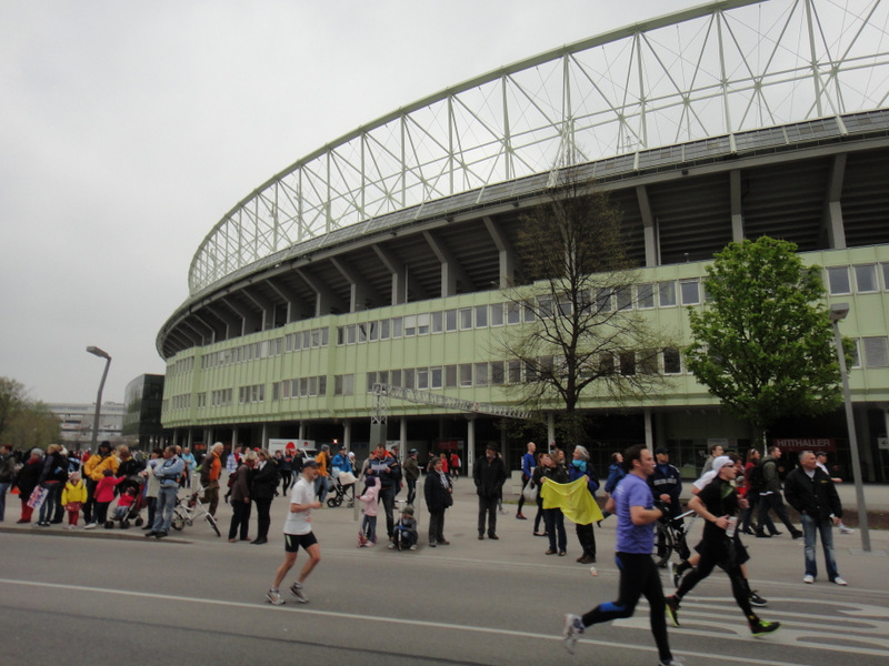 Vienna City Marathon (VCM) 2012 - pictures - Tor Rnnow