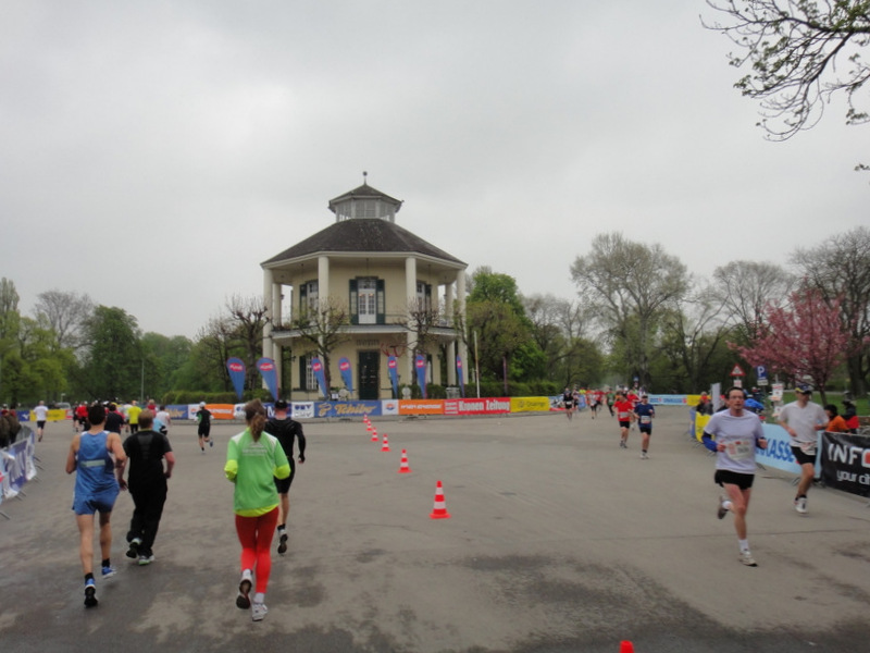 Vienna City Marathon (VCM) 2012 - pictures - Tor Rnnow