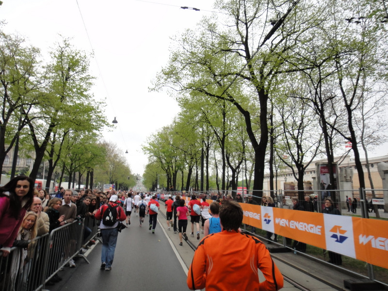 Vienna City Marathon (VCM) 2012 - pictures - Tor Rnnow