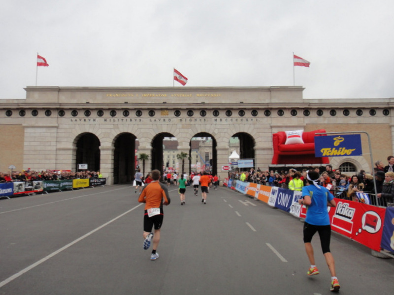 Vienna City Marathon (VCM) 2012 - pictures - Tor Rnnow