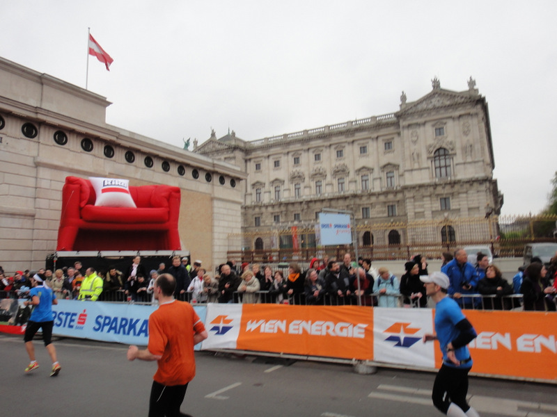 Vienna City Marathon (VCM) 2012 - pictures - Tor Rnnow